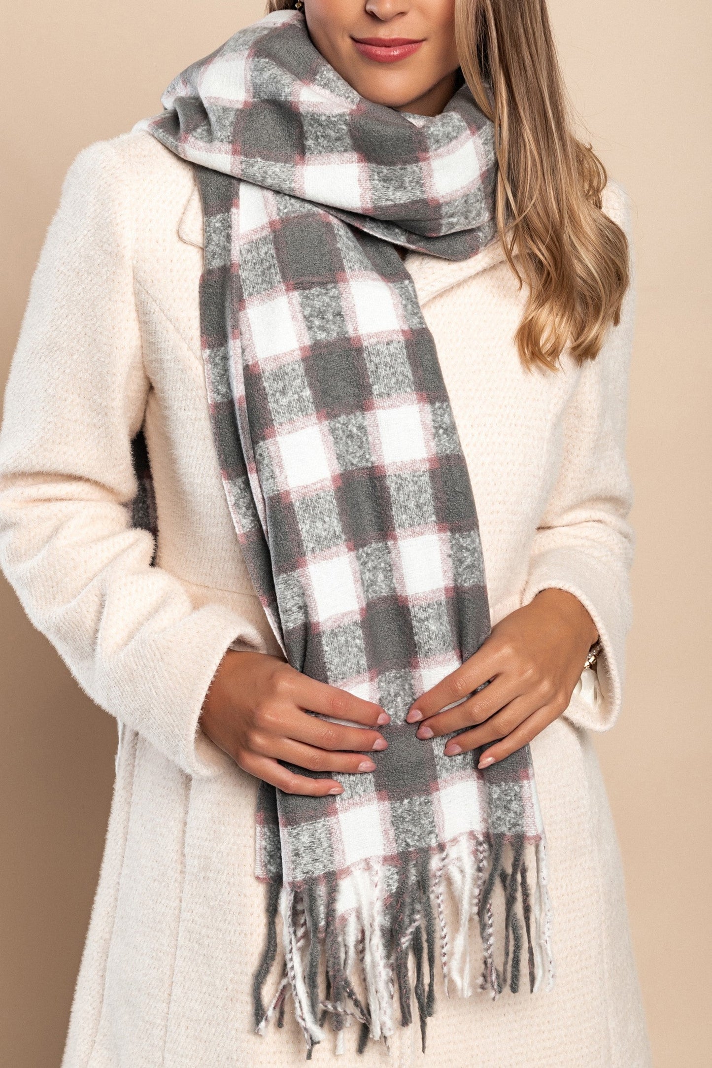 Winter scarf with checkered print, gray