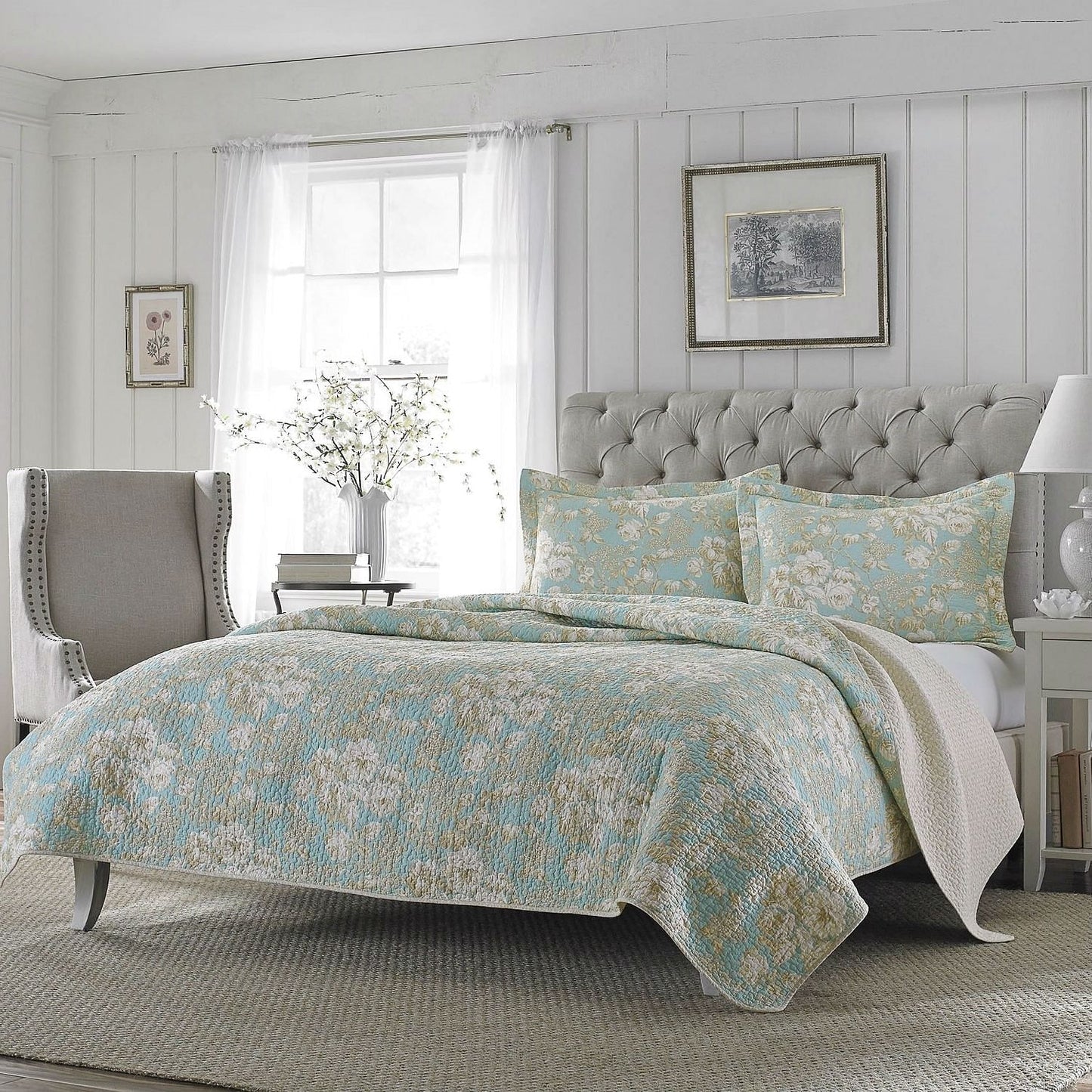 King size 3-Piece Reversible Cotton Quilt Set with Seafoam Blue Beige