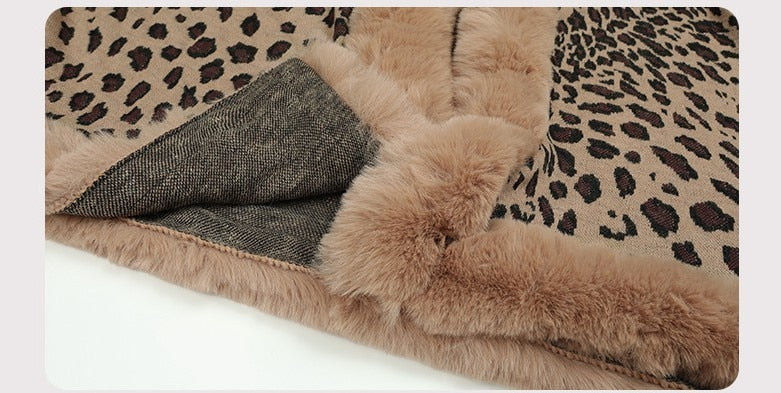 Close-up of 2022 Winter Thick Warm Poncho with fur collar and leopard print pattern, vintage style