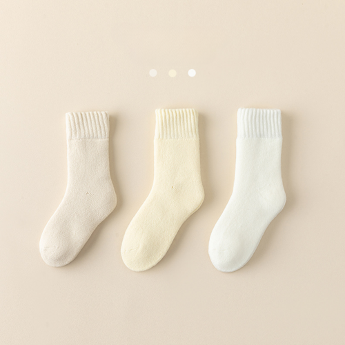 Winter/Autumn Candy-Colored Mid-Calf Socks in Combed Cotton for Warmth